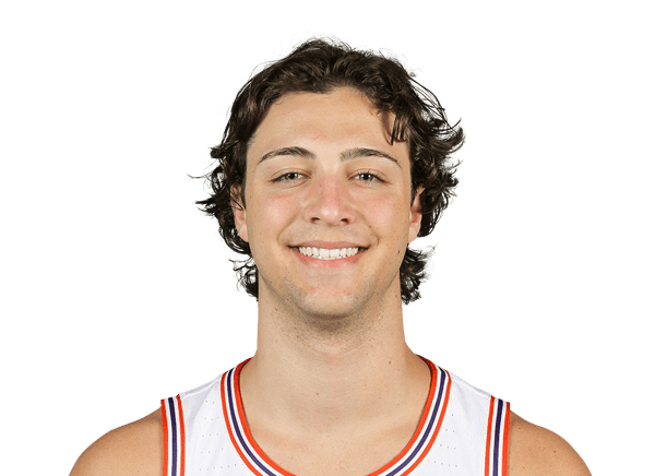 Carter Welling headshot