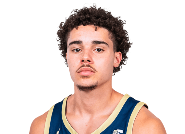 Luke Williams headshot