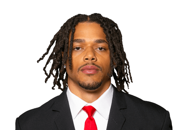 Tavian Combs headshot
