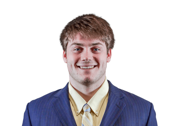Connor Walendzak headshot