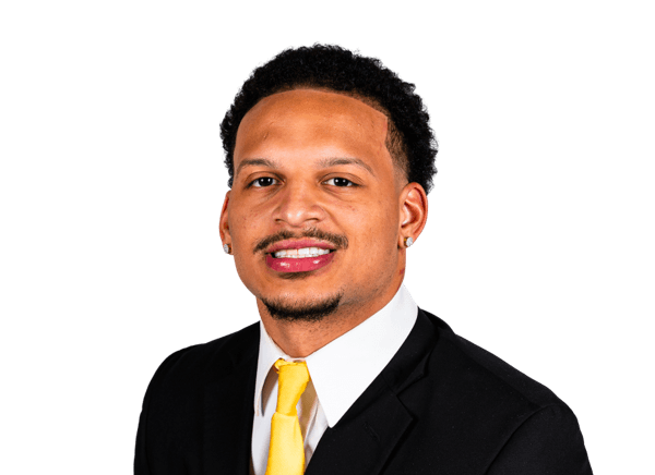 Devin Henderson headshot