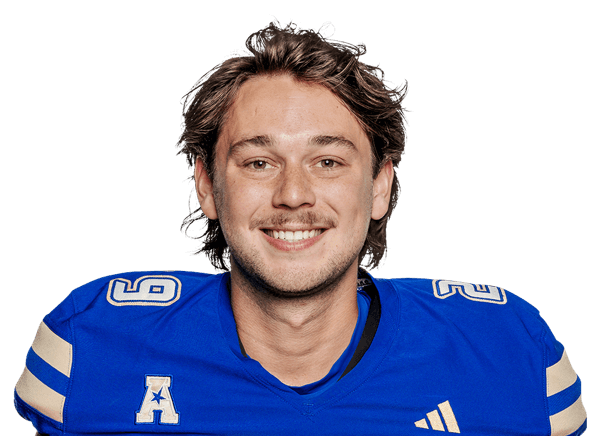 Angus Davies headshot