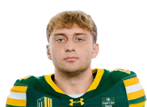 Brady Wavrunek headshot