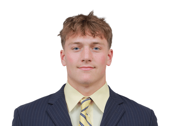 Isaac Zay headshot