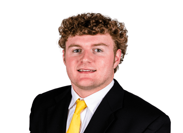 Carson Sloan headshot